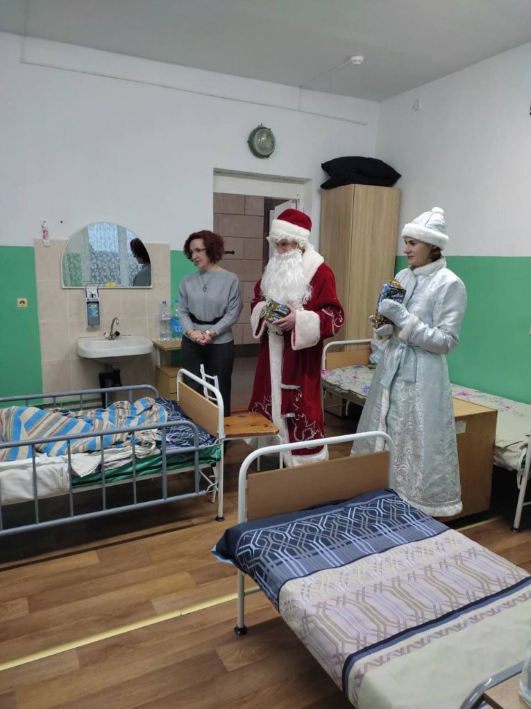 С ВИЗИТОМ ДОБРА. КСУП "Воронецкий" дарит тепло и подарки