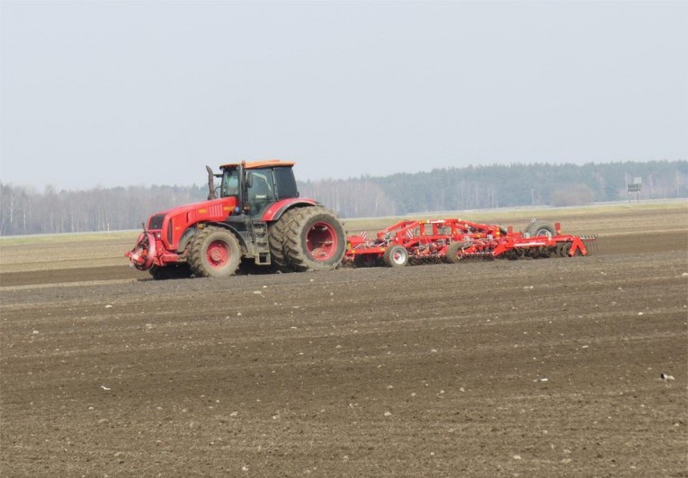 Посевные работы – на контроле милиции