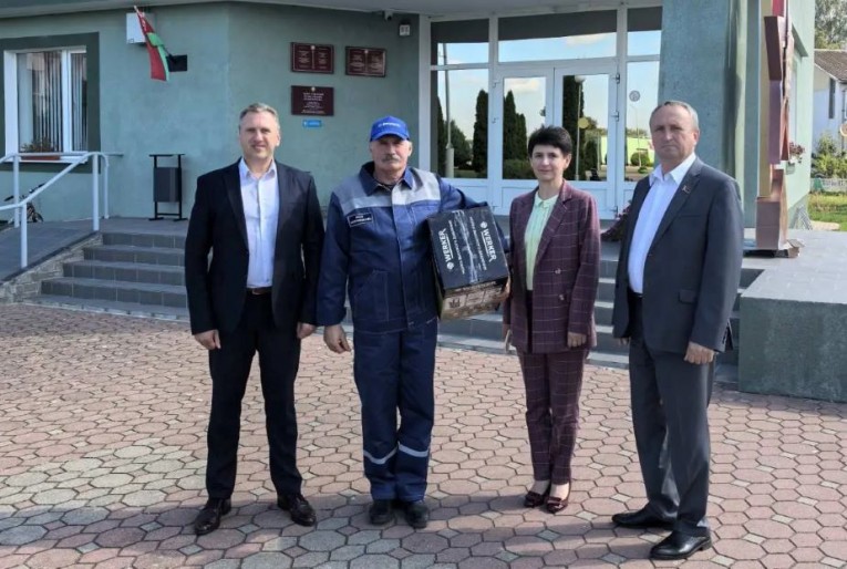 Награда от Гродненского обкома профсоюза работников АПК
